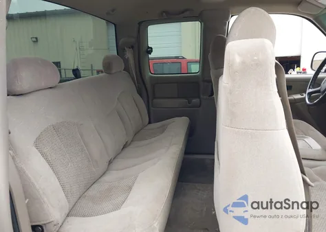 2001 Chevrolet Silverado 1500 Ls z USA, uszkodzony, nr VIN 1GCEK19T81E218002